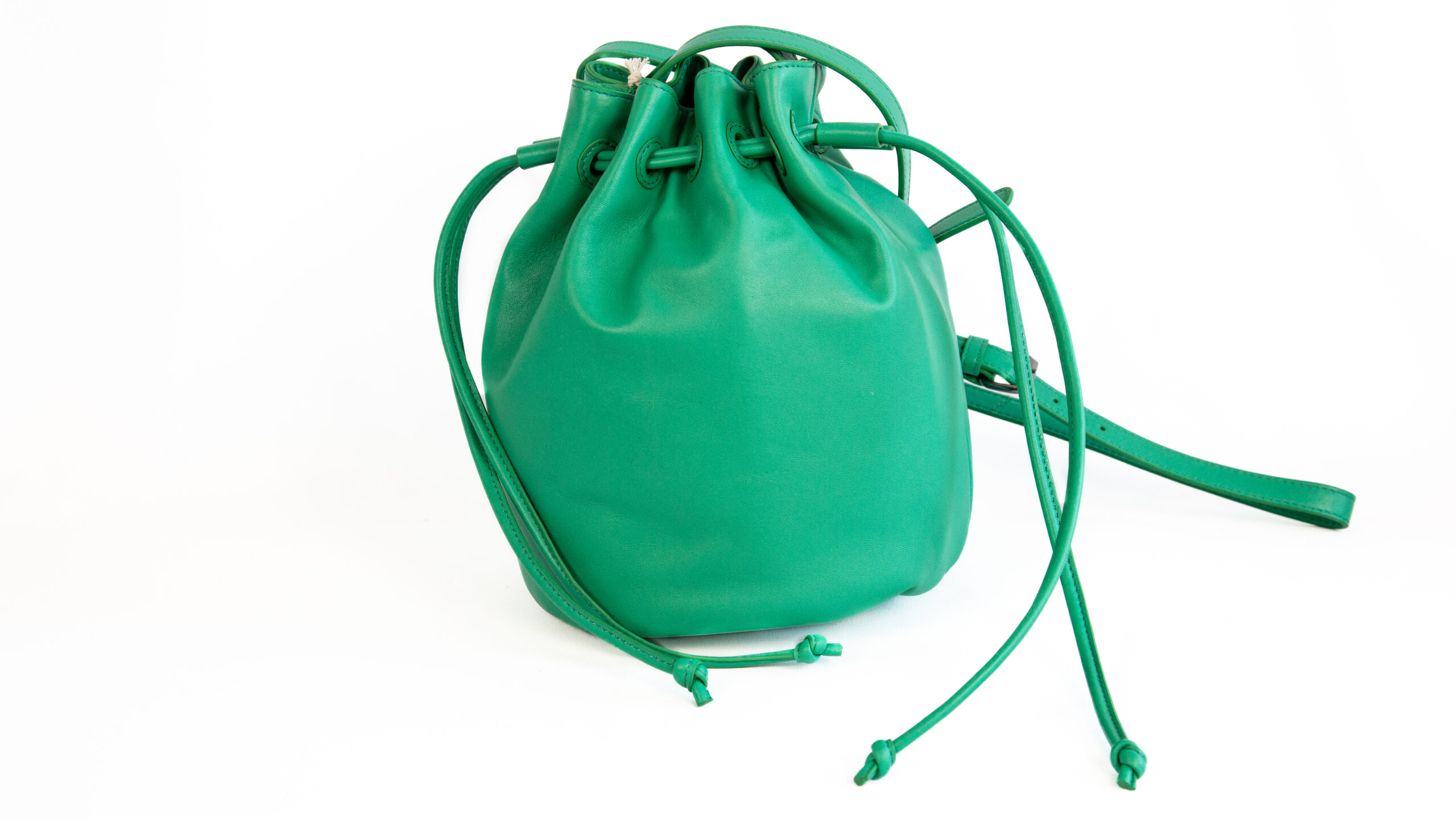 MIARMA Seau sac cuir agneau doublure coton